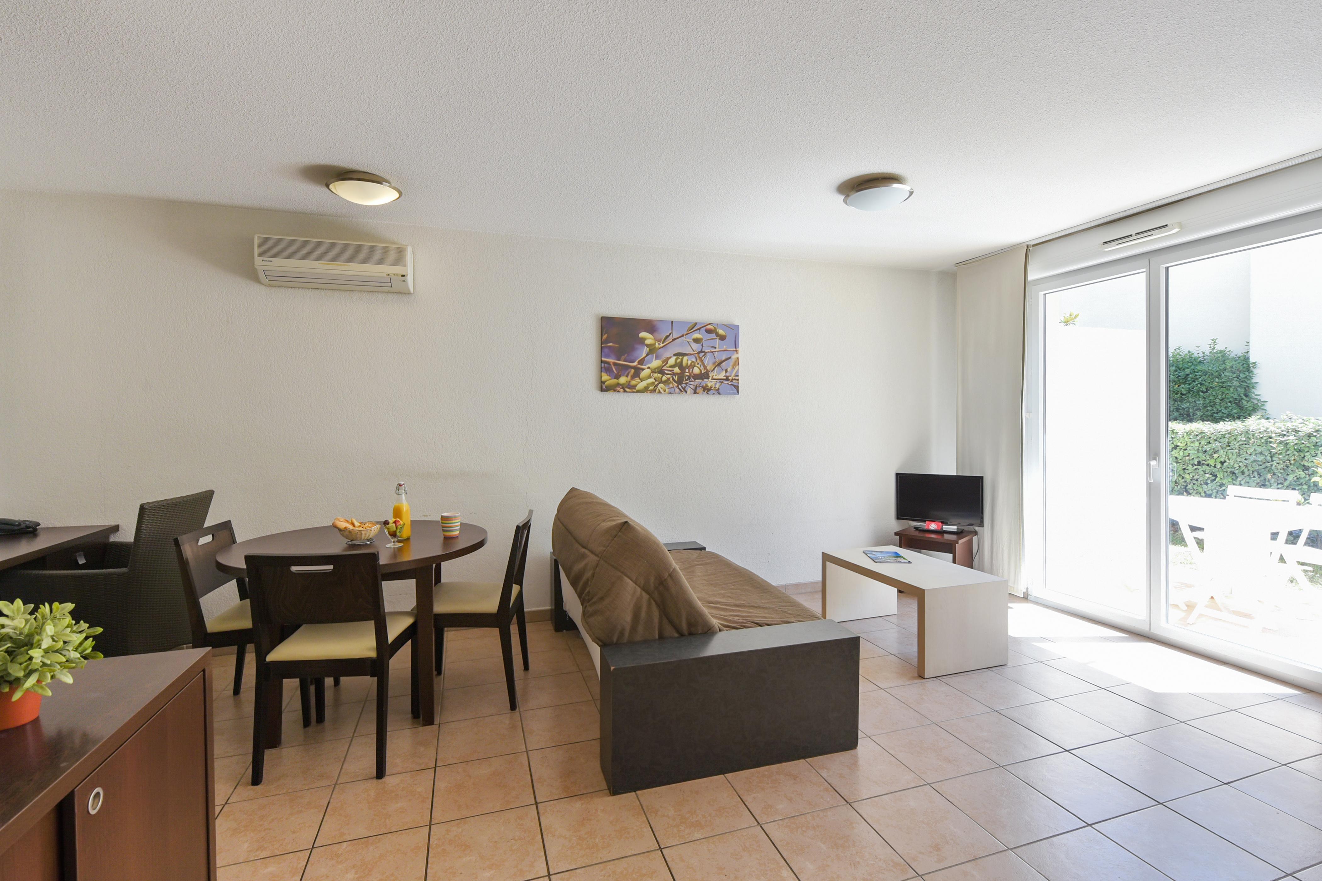 Comfort Aparthotel Six-Fours Six-Fours-les-Plages Exterior photo