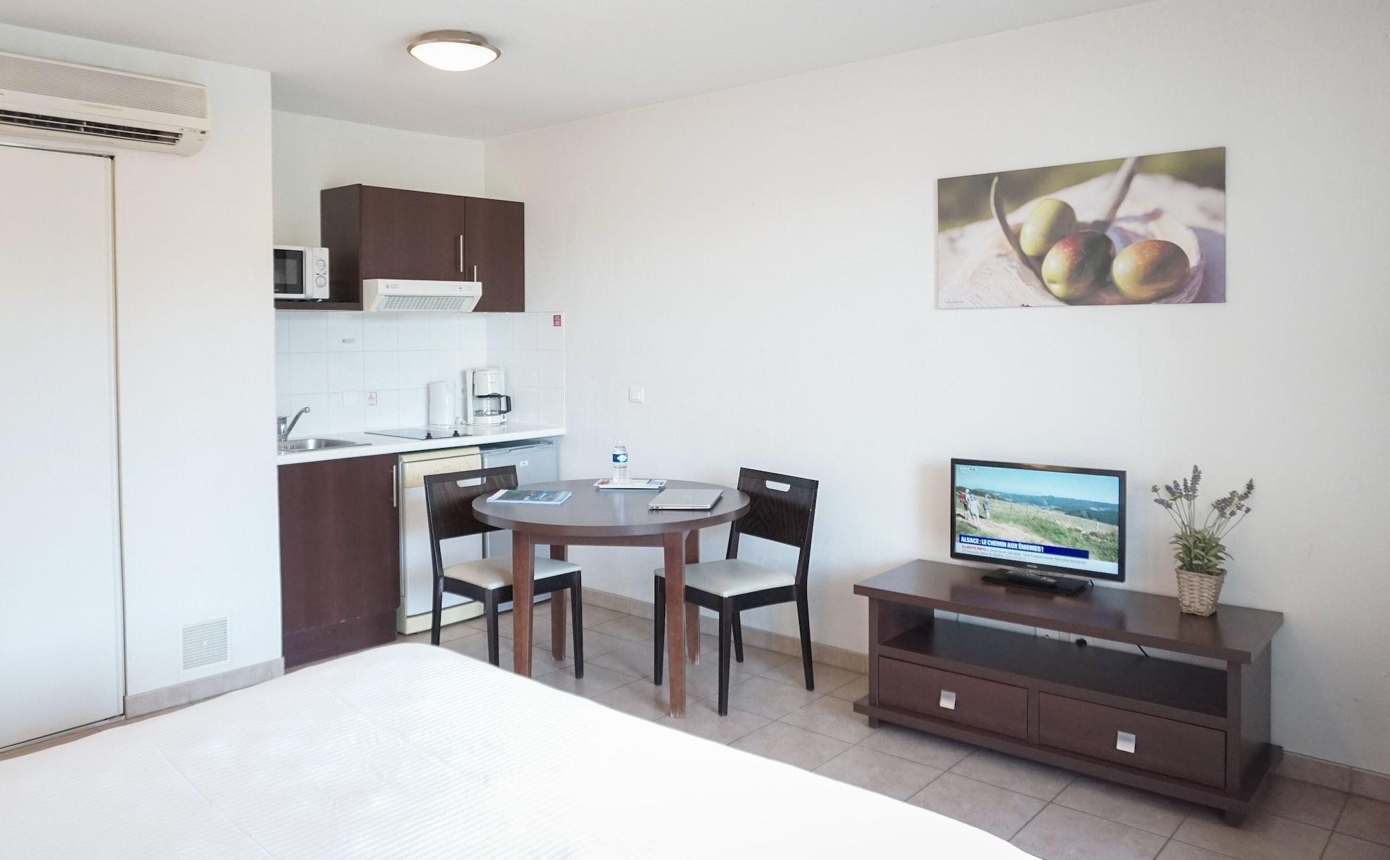 Comfort Aparthotel Six-Fours Six-Fours-les-Plages Exterior photo