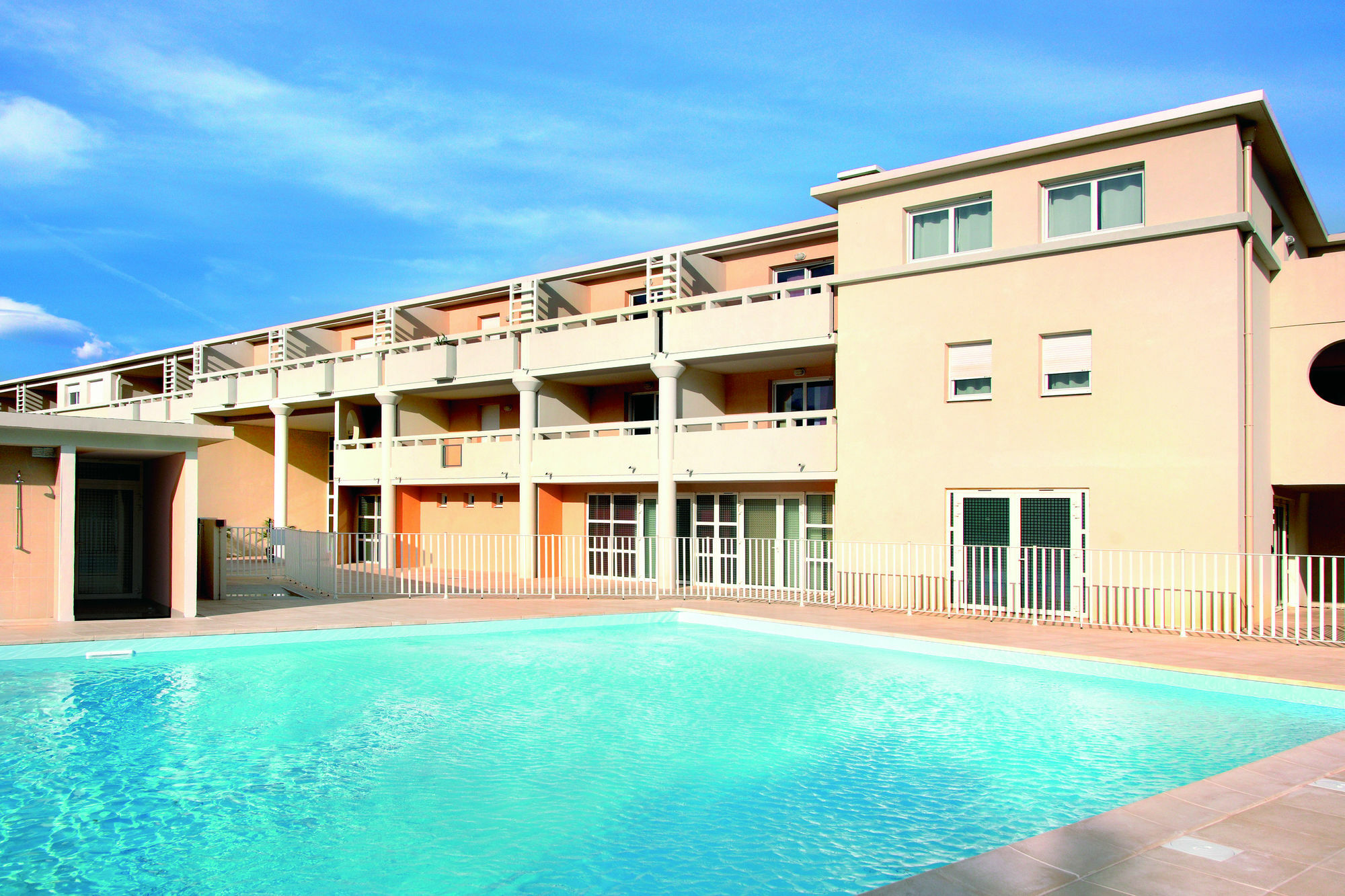 Comfort Aparthotel Six-Fours Six-Fours-les-Plages Exterior photo